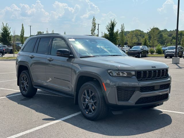 2027 Jeep Grand Cherokee Altitude