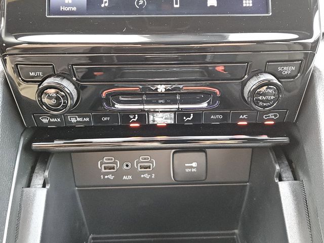 2026 Jeep Grand Cherokee L Laredo 4x4