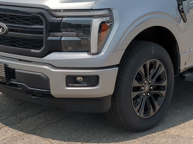New 2026 Iconic Silver Metallic Ford Lariat® image 17