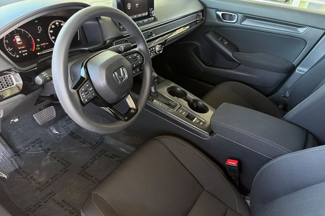 2025 Honda Civic LX - Photo 10