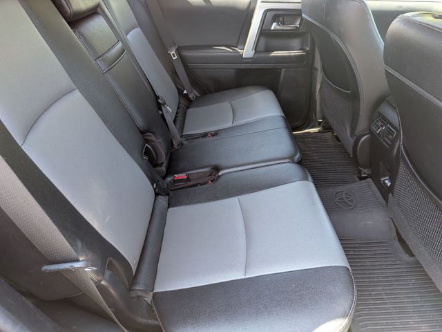2022 Toyota 4Runner - Image 31