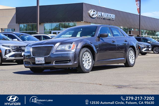 Gray (Granite Crystal Metallic Clearcoat) 2014 Chrysler 300 Sedan Rear-Wheel Drive 8-Speed Automatic