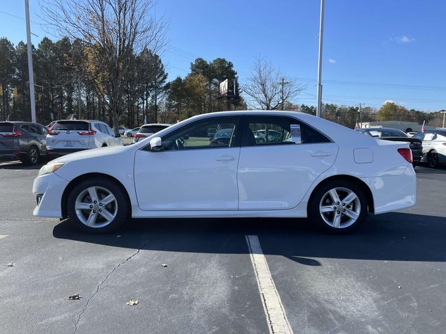 2012 Toyota Camry SE 7