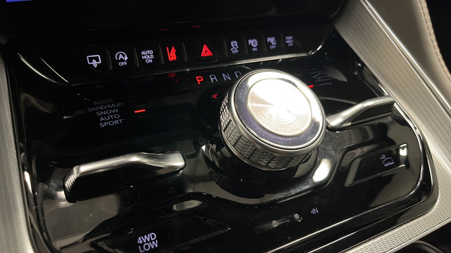 Used 2023 Midnight Sky Jeep Base image 19