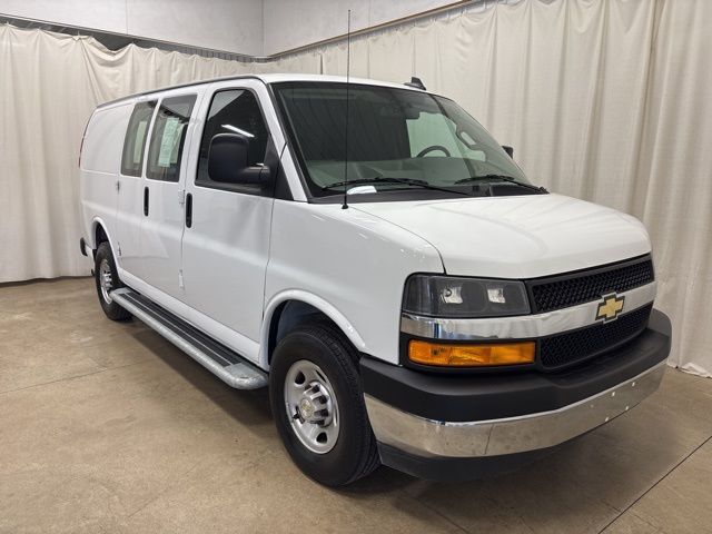 Summit White 2024 Chevrolet Express Cargo 2500 RWD Van Rear-Wheel Drive 8-Speed Automatic Overdrive