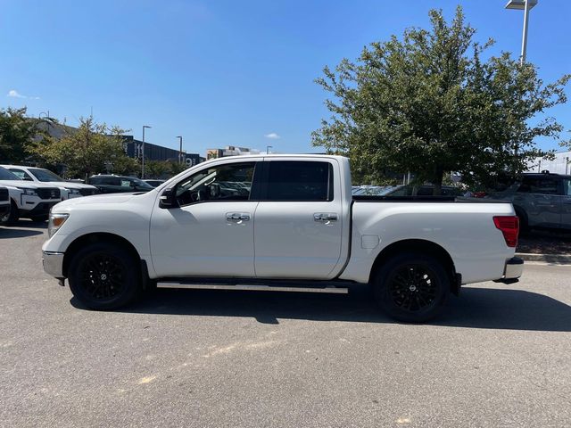 2018 Nissan Titan SV 6