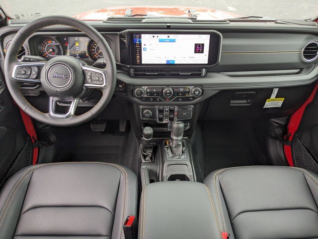 2024 Jeep Wrangler 4-Door Sahara 4x4