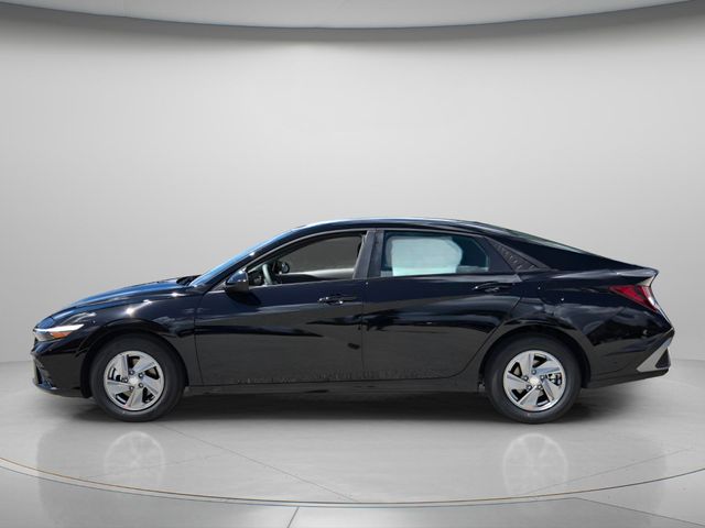 2026 Hyundai Elantra - $21,659