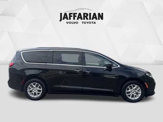 Used 2021 Chrysler Pacifica Van