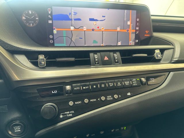 Used 2020 Lexus ES Sedan