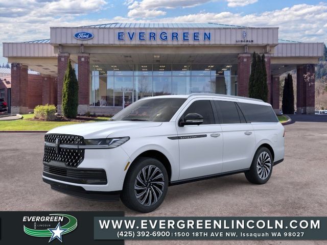 Crystal White Metallic Clearcoat 2025 Lincoln Navigator SUV / Crossover Four-Wheel Drive Automatic