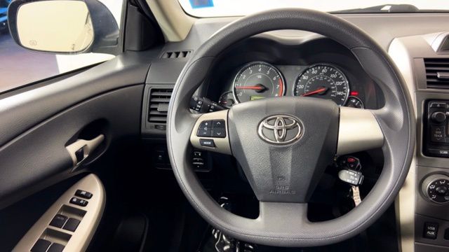 2012 Toyota Corolla S 11