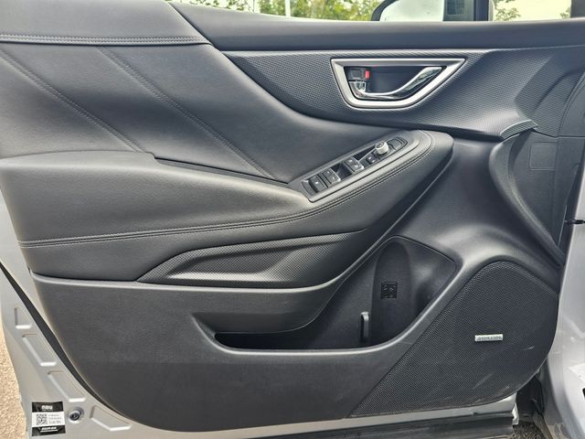 Used 2020 Silver Subaru Limited image 8