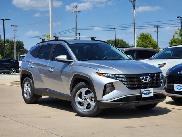 Shimmering Silver 2023 Hyundai Tucson SUV / Crossover Front-Wheel Drive 8-Speed Automatic