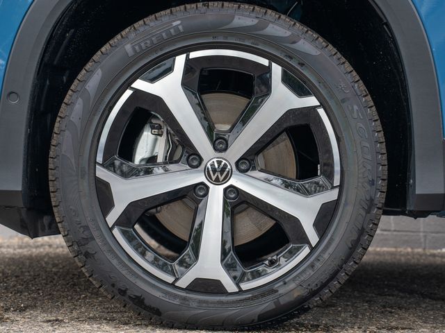 New 2026 Blue Volkswagen 2.0T SE image 7