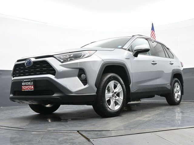 2021 Toyota RAV4 Hybrid XLE 33