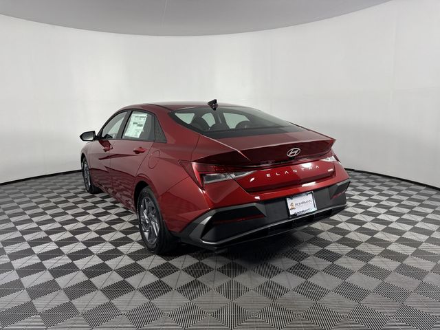 New 2025 Hyundai Elantra Hybrid For Sale in Indianapolis, IN