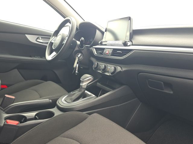 2023 Kia Forte LXS:168586A
