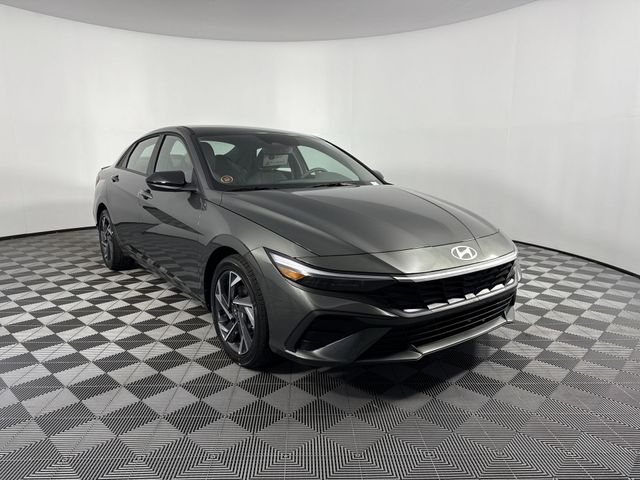 New 2025 Hyundai Elantra For Sale in Indianapolis, IN