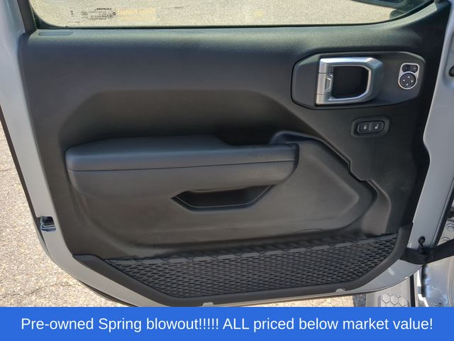 Used 2024 Silver Zynith Clearcoat Jeep Sport S image 20