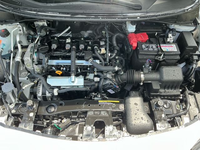 NissanVersa18