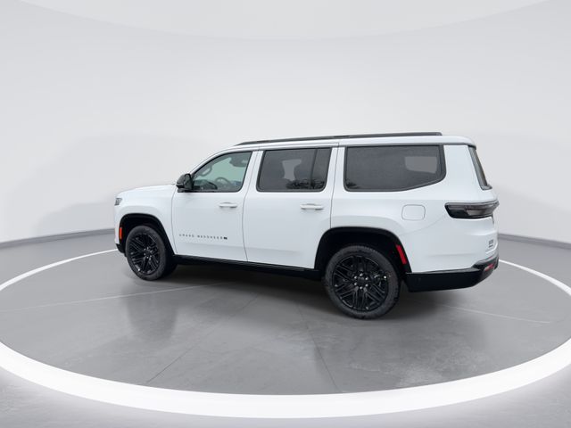 New 2026 Bright White Clear-Coat Exterior Paint Jeep Limited Reserve image 6