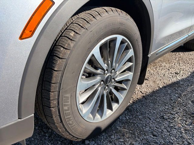 2021 Lincoln Nautilus Standard - 3