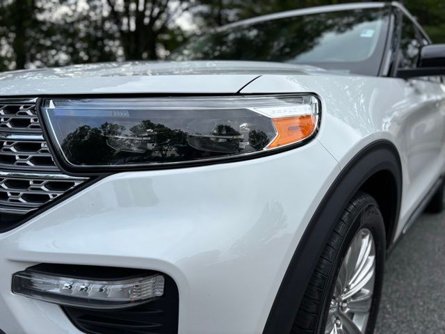 2021 Ford Explorer Limited photo