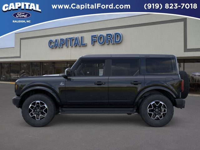 New 2026 Shadow Black Ford Outer Banks® image 3