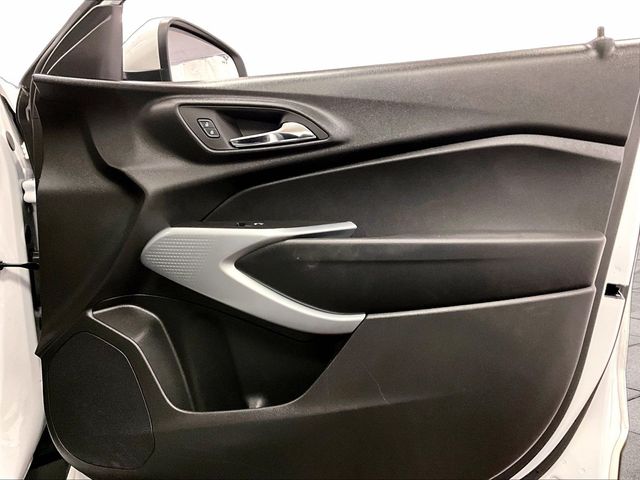 2025 Chevrolet Trax LS White at Subaru and VW of Moon Township