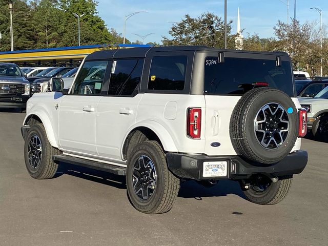 2024 Ford Bronco Outer Banks 6