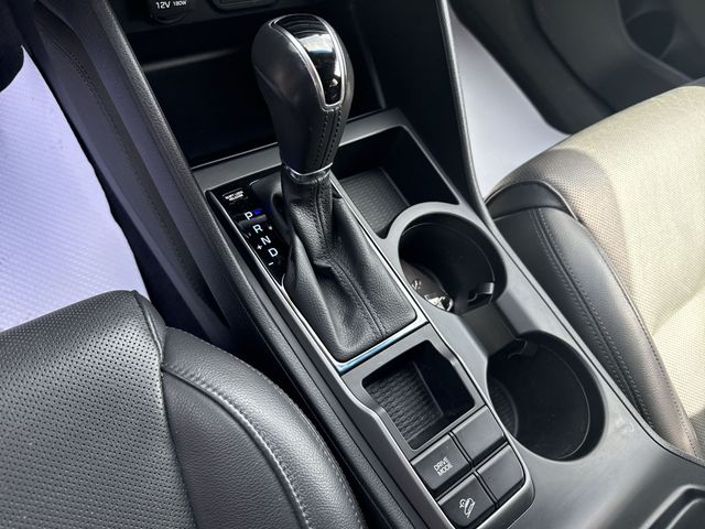 Used 2016 Gray Hyundai Limited image 23