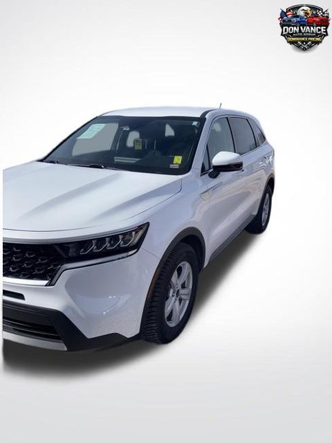 Glacial White Pearl 2022 Kia Sorento LX FWD SUV / Crossover Front-Wheel Drive 8-Speed Automatic