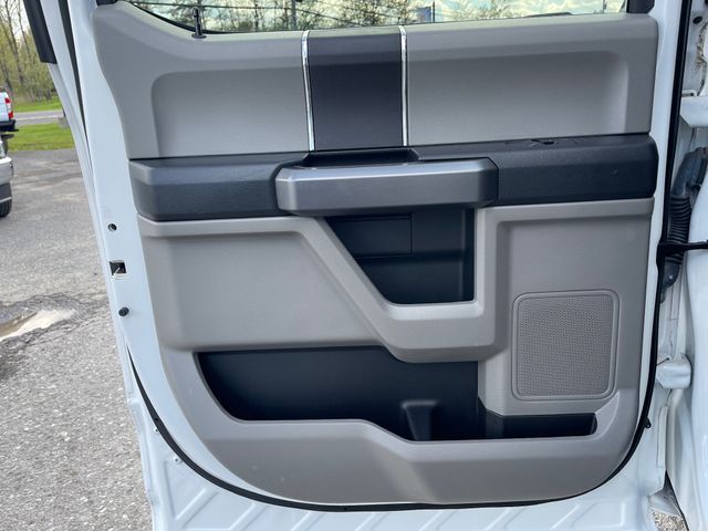 2019 Ford F-150 XLT - Oxford White exterior view 11
