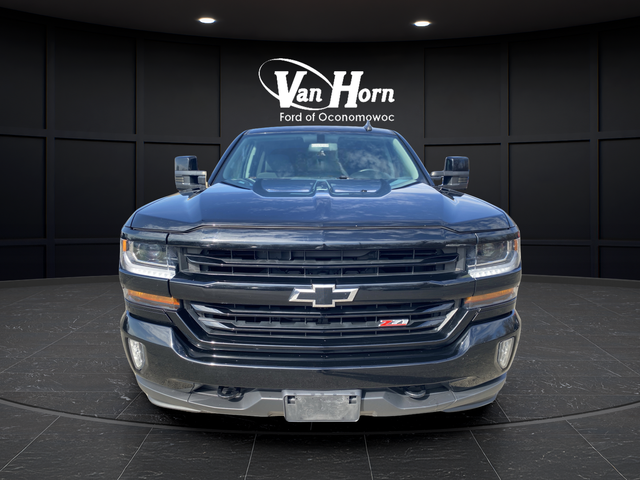 Used 2017 Black Chevrolet LT image 3