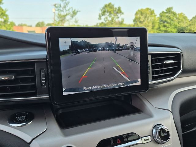Used 2023 White Ford XLT image 26