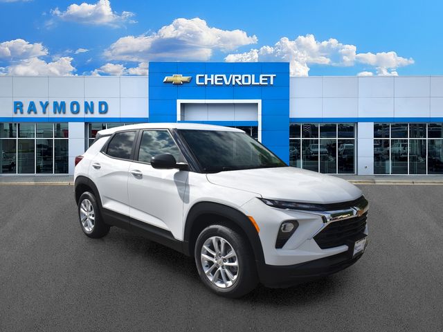 Summit White 2026 Chevrolet Trailblazer SUV / Crossover Four-Wheel Drive 9-Speed Automatic