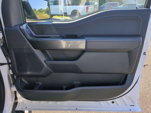 Used 2023 White Ford XLT image 33