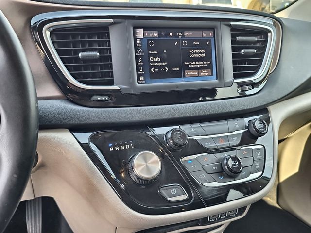 Used 2023 White Chrysler LX image 26