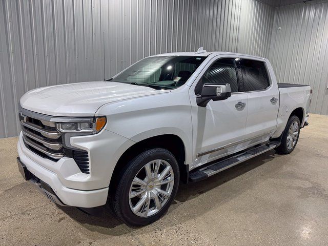 2022 Chevrolet Silverado 1500 High Country Crew Cab 4WD