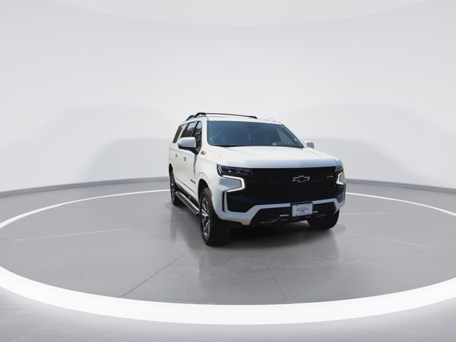 Used 2024 White Chevrolet Z71 image 2