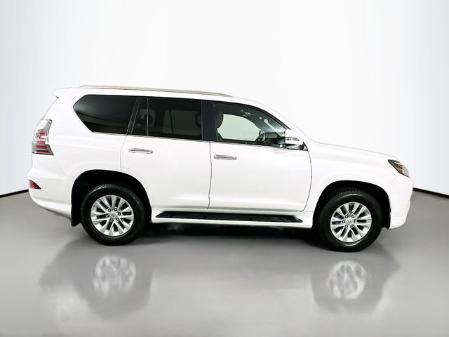 Thumbnail: 2021 Lexus GX - 4