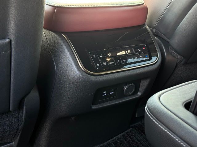 Used 2025 Infiniti QX80 SUV