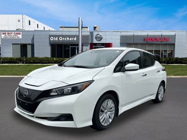 Glacier White 2025 Nissan LEAF S FWD Hatchback Front-Wheel Drive Automatic