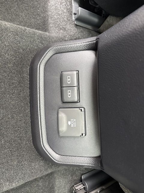 used 2023 Toyota Highlander car, priced at $43,136