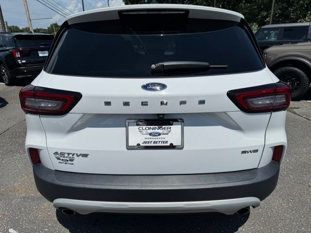Used 2024 White Ford Active image 6