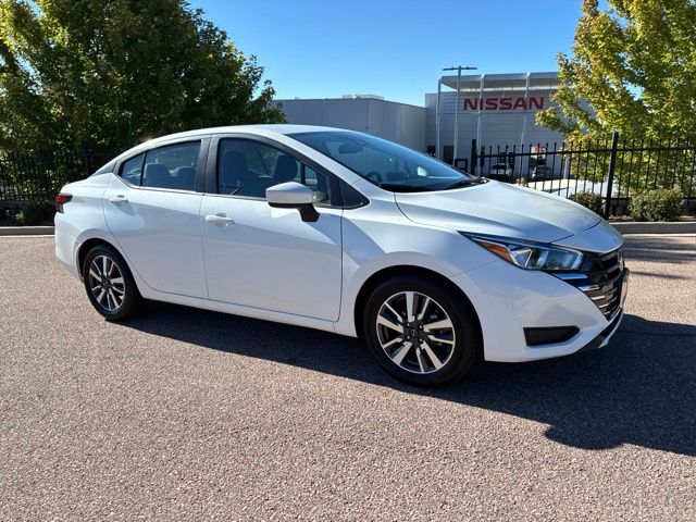 Aspen White 2023 Nissan Versa Sedan Front-Wheel Drive Continuously Variable Transmission