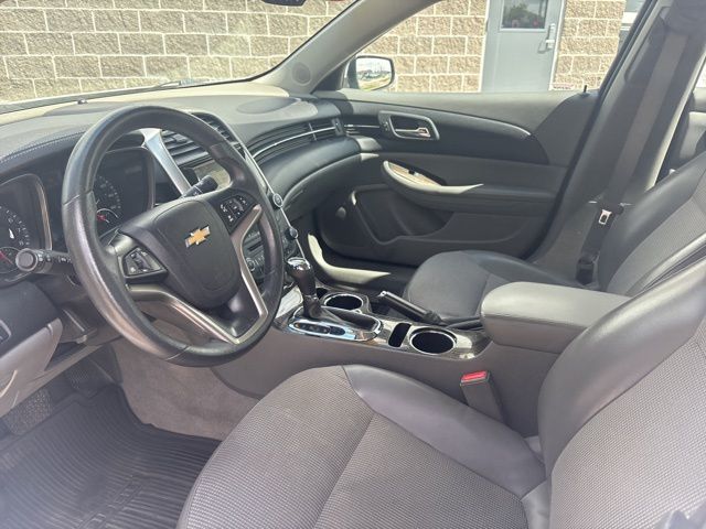 Used 2014 White Chevrolet LT image 16