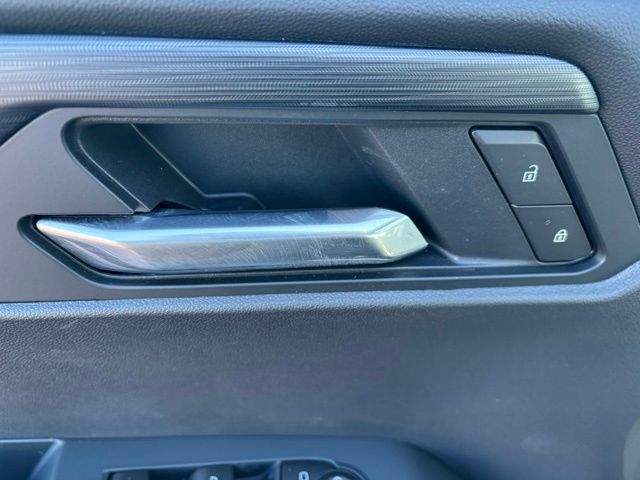 2026 GMC Acadia AT4 AWD