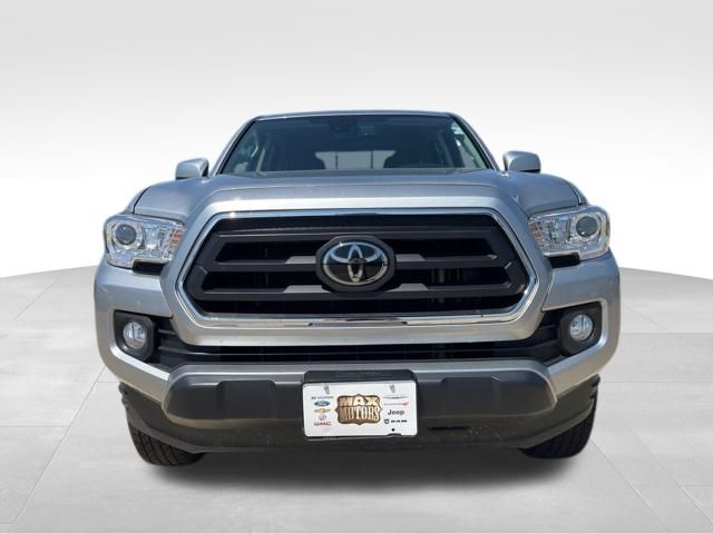 2022 Toyota Tacoma SR5 10